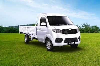 Jadi Sorotan Mobil Esemka: Kebangkitan Industri Lokal Dan Kritik