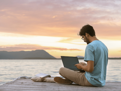 Digital Nomad: Hidup Bebas Lokasi Di Era Remote Work