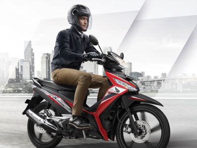 Safety Riding: Tips Berkendara Aman Di Jalan Raya