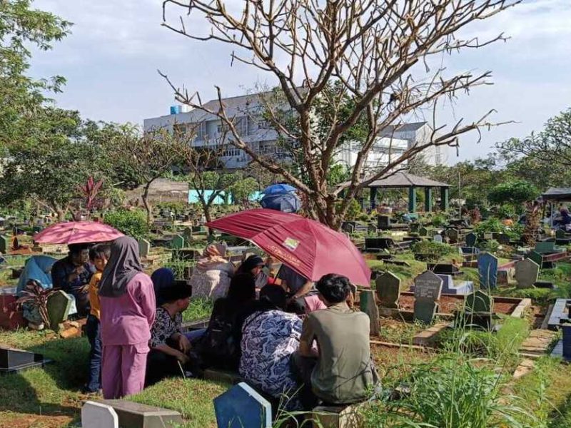 Tradisi Ziarah Dan Makna Spiritual Dalam Masyarakat Nusantara