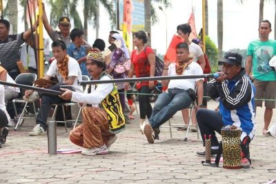 Pengaruh Teknologi Terhadap Pelestarian Budaya Lokal