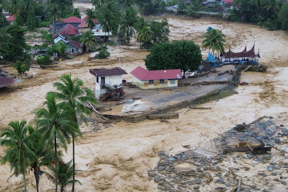Banjir Bandang Melanda Sumatera 2025