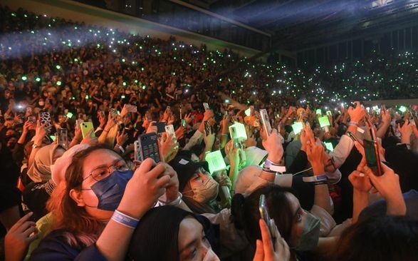 Fenomena Penonton Virtual: Cara Fans Mendukung Dari Rumah