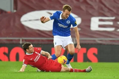 Peran Gelandang Dalam Mengatur Tempo Permainan