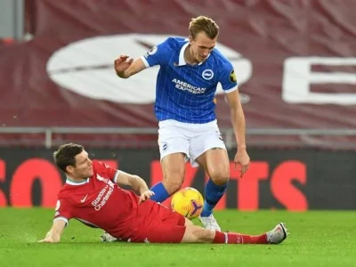 Peran Gelandang Dalam Mengatur Tempo Permainan