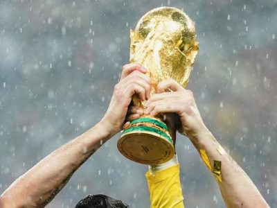 Momen Paling Bersejarah Di Piala Dunia