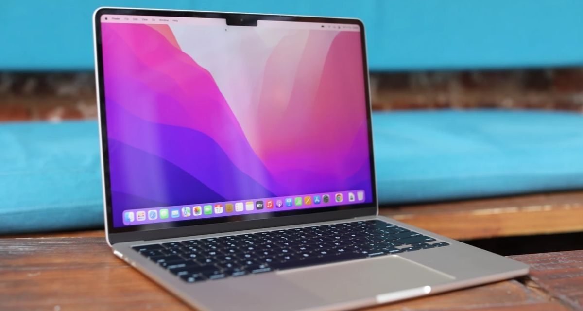 MacBook Air M2: Laptop Tipis Dengan Performa Tinggi