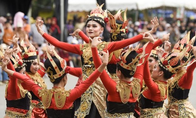 Festival Seni Rakyat: Menjaga Identitas Di Era Globalisasi