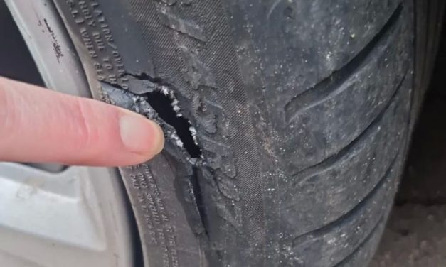 Ban Pecah Kena Lubang, Sopir Kena Tilang 1,6 Juta!