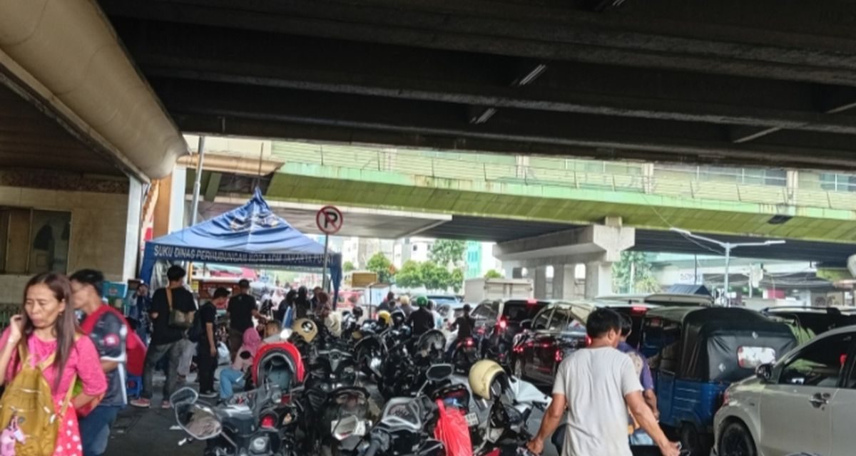 Jukir Tanah Abang “Palak” 100 Ribu, Rano Karno: 3 Hari Beres!