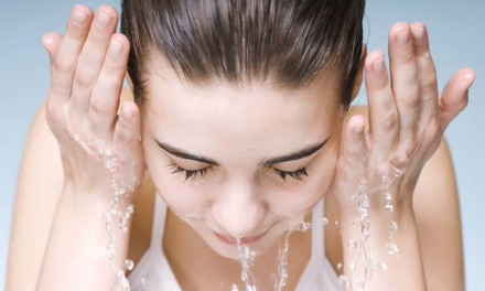 Bingung Pilih Skincare? Ini Alasan Produknya Makin Banyak