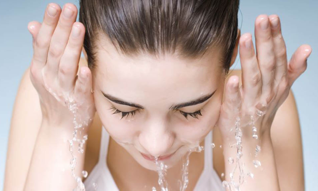 Bingung Pilih Skincare? Ini Alasan Produknya Makin Banyak