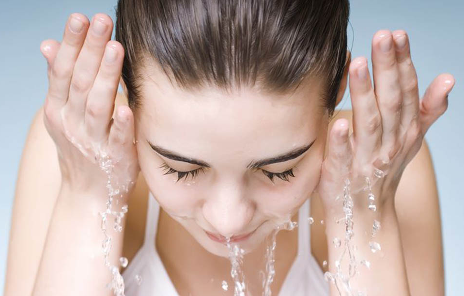 Bingung Pilih Skincare? Ini Alasan Produknya Makin Banyak