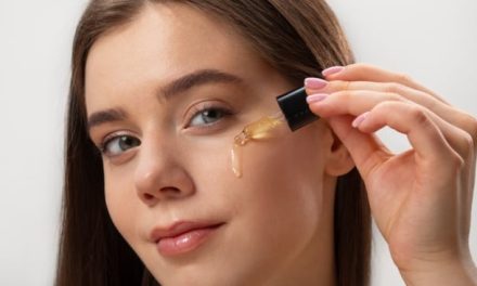Tips Retinol Pemula: Sayonara Breakout