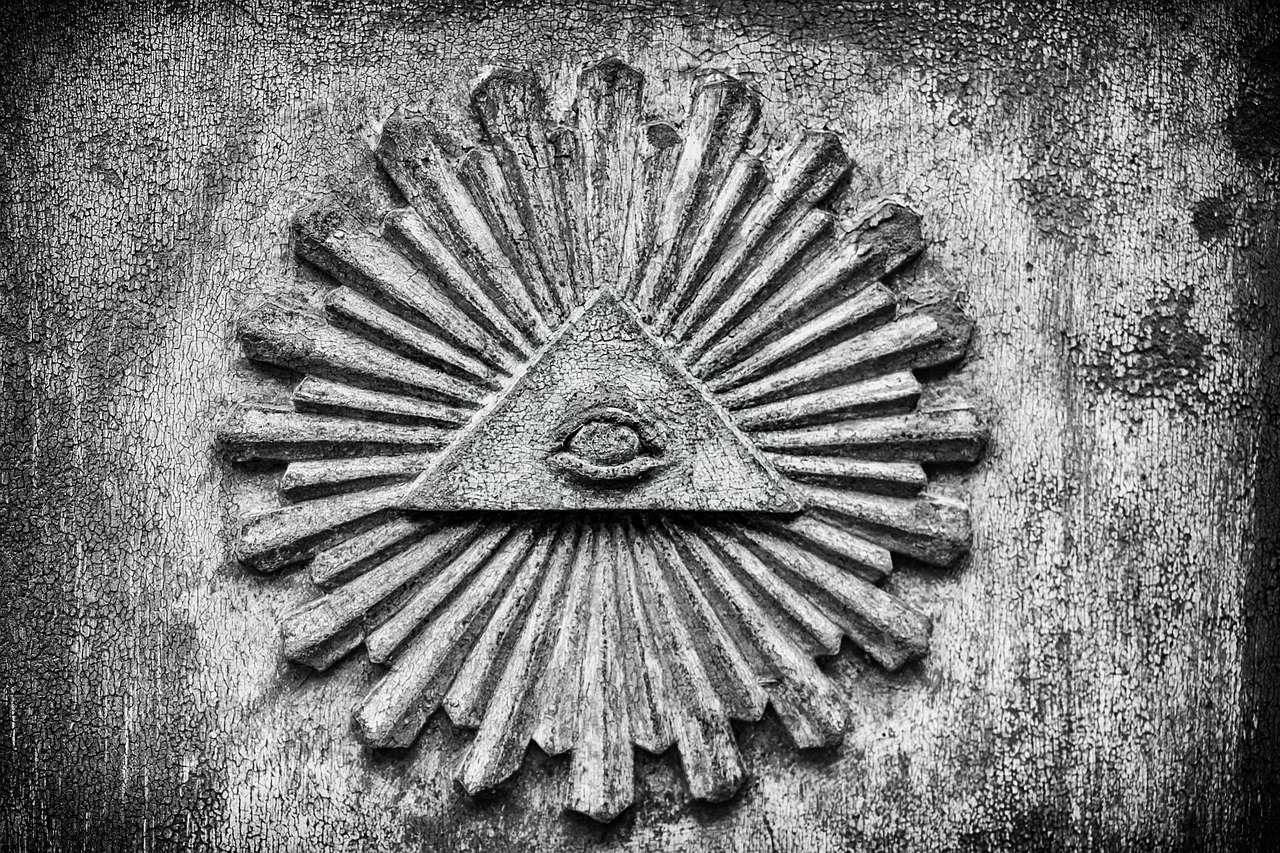 Bedah Fakta Illuminati: Antara Mitos Atau Realita?
