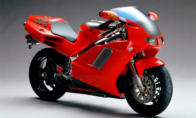 Gak Ada Lawan! Ini Motor Dengan Teknologi Tercanggih