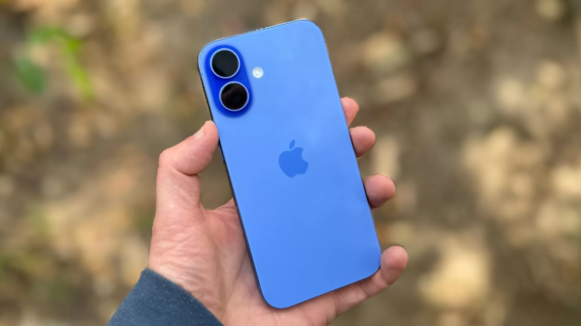 Bukan Cuma Gimmick, Ini Fitur Terbaik iPhone 16!