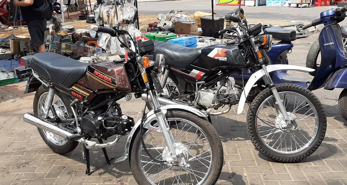 Deretan Motor Tua Dengan Harga Paling Sadis