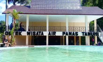 Nggak Cuma Sungai, Ini Pemandian Keren Di Banjarmasin