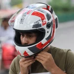 Jangan Asal Keren! Ini Cara Benar Pilih Helm Motor