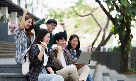 Trik Sukses Kuliah Biar Gak Cuma Jadi Mahasiswa Biasa